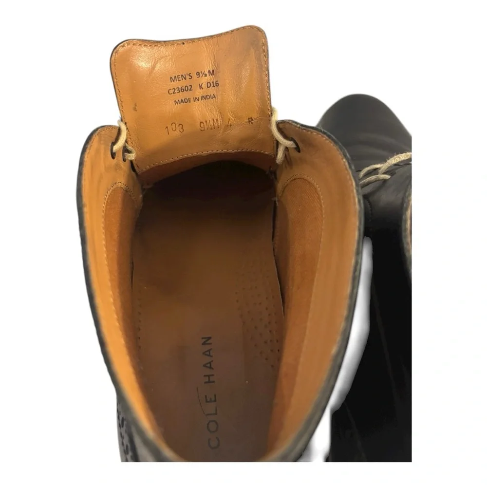 Cole Haan Classy Black Broughed Leather Chukka Ankle Stitched Desert Boots 9.5